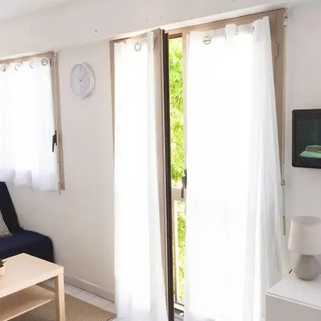 公寓 Cozy Studio, Sleeps 2 In Cannes